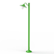 уличный фонарный столб с плафоном зеленого оттенка