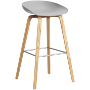 AA006-D165-AA51 Hay About A Stool барный стул с сиденьем серо-бетонного оттенка на ножках из лакированного дуба