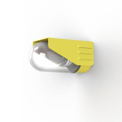 настенное уличное бра с корпусом жёлтого оттенка и прозрачным плафоном