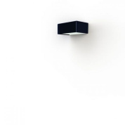 уличный настенный светильник квадратной формы синего оттенка