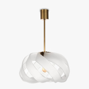 потолочный светильник с плафоном из перекрещенных белых лент