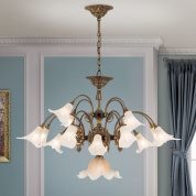 подвесная люстра с многоуровневой композицией рожков и матовыми плафонами