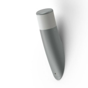 настенный светильник с вытянутым корпусом серого цвета