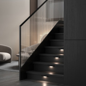 встраиваемая подсветка для ступеней лестницы с прямоугольным световым окном