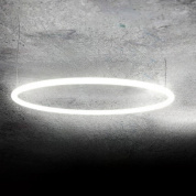 подвесной светильник кольцевой формы с равномерным мягким свечением