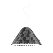 подвесной светильник с трапециевидным корпусом чёрного цвета