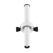 встраиваемый потолочный светильник белого цвета