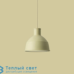 подвесной светильник с округлым плафоном оливкового цвета