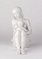 Фарфоровая статуэтка матери с сыном A Mother's Love Lladro, белая матовая 01009337 — фото 4