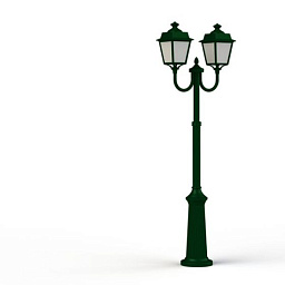 150034067 Roger Pradier Place Des Vosges Evolution уличный фонарный столб с тройным плафоном в зелёном корпусе