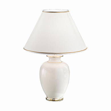 настольная лампа с круглым абажуром и керамическим основанием