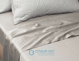 8719931653200 Moooi Embroidered простыня с декоративной вышивкой и гладкой текстурой ткани