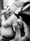 Фарфоровая статуэтка Ганеши с барабаном мридангам Mridangam Ganesha Lladro, золотой люстр 01009278 — фото 4