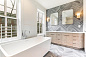 KW2115 Visual Comfort Covet широкий настенный светильник — фото 3
