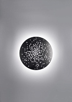 настенно-потолочный светильник темного оттенка с матовой текстурой