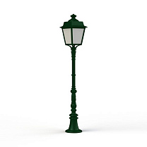 Place des Vosges 1 Évolution N° 11; Opal PMMA E27 60W; Fir green
