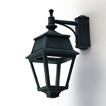 Avenue 2 N° 4; Clear glass Built-in LED 2700°K warm white 13W; Green Patina