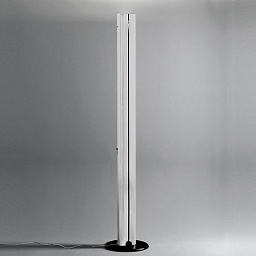 Megaron PT LED Artemide Megaron напольный светильник с вертикальным алюминиевым корпусом и LED-модулями