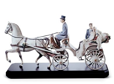 Фарфоровая скульптура свадебной кареты Bridal Carriage Lladro, лимитированная серия 01001932