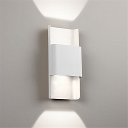 275 13 82 92 ED8 W-W Delta Light WANT-IT L DIM8 Настенный светильник