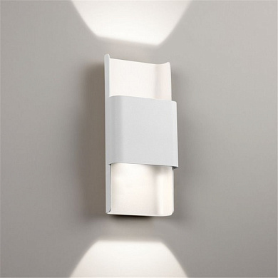 275 13 82 92 ED8 W-W Delta Light WANT-IT L DIM8 Настенный светильник