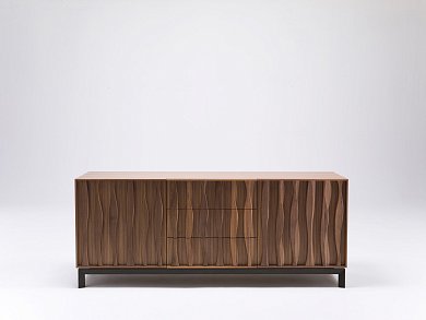 Буфет Masai Porada с волнистым резным фасадом MASAI-CREDENZA-L0N0AC-PEWTER