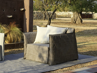 Gervasoni Outdoor Садовое кресло со съемным чехлом и подлокотниками Gervasoni
