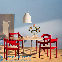подвесной светильник   с металлическим абажуром