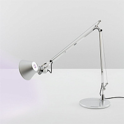 A004800IN2 Artemide Tolomeo настольная лампа с поворотным кронштейном и округлым отражателем