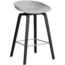AA001-D165-AA51 Hay About A Stool барный стул с сиденьем серо-бетонного цвета на ножках из чёрного лакированного дуба