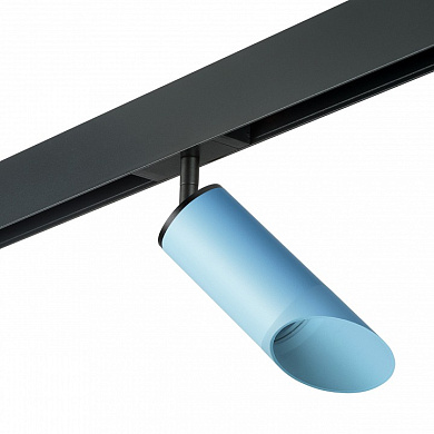 трековый прожектор голубого цвета с квадратным корпусом для однофазного шинопровода