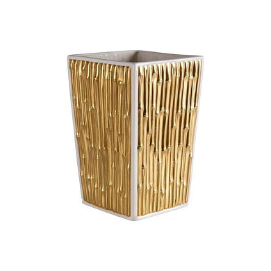 корзина из бамбука