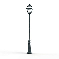 Place des Vosges 2 N° 8; Clear glass E27 105W; Green Patina