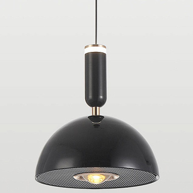 подвесной светильник с куполообразным плафоном черного цвета