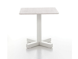 Gervasoni Outdoor Квадратная садовая столешница с цементной столешницей Gervasoni