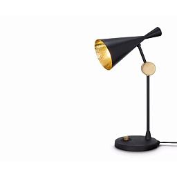 BLT01EU Tom Dixon Beat настольная лампа с металлическим абажуром и регулируемой стойкой в черно-золотом исполнении