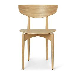 1104263538 Ferm Living Herman обеденный деревянный стул с изогнутой спинкой и массивными ножками