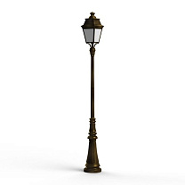 Avenue 3 N° 7; Opal PMMA Built-in LED 3000°K warm white 35W; Gold patina