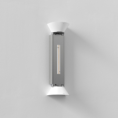 Настенный светильник Astro Lighting Wall Base 300 LED Phase