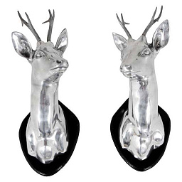 105179 Eichholtz Stag head настенный набор из двух оленьих голов из полированного алюминия