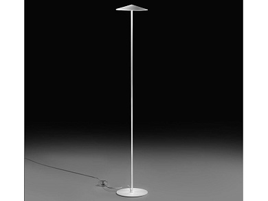 торшер с алюминиевым корпусом и встроенным диммером