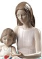 1009225 Lladro Our Reading Moment фарфоровая композиция матери и дочери с книгой — фото 3
