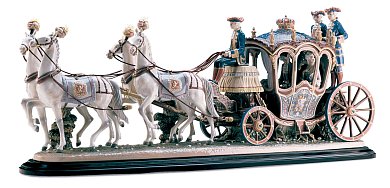 Фарфоровая скульптура кареты XVIII века с четвёркой XVIIIth Century Coach Lladro, лимитированная серия 01001485