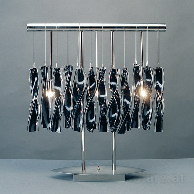 подвесной светильник с продолговатыми стеклянными элементами