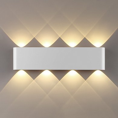 Настенный светильник Odeon Light MAGNUM 7192/8WL