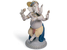 1008327 Lladro The Spirit Of India фарфоровая фигурка божества с поднятой рукой