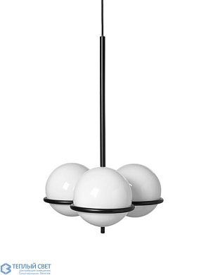 подвесная люстра с шарообразными стеклянными плафонами на штанге