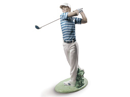 1009228 Lladro Golf Champion фарфоровая фигурка мужчины с клюшкой для гольфа