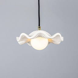 MLCMP056 Mullan Lighting Rivale подвесной светильник с волнистым керамическим плафоном матово-белой полосатой фактуры