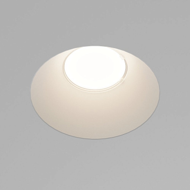 Встраиваемый светильник Maytoni Gyps Modern 10W Белый DL129-GU10-01-W